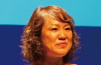 小磯麻有：「新しいカタチ・指先から笑顔を 『福祉ネイリスト』」