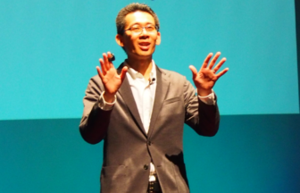 坪谷透：「どうしてジャクソンは病院にいるの？」