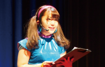 認知症を学び認知症の方々と寄り添える若者を増やす活動