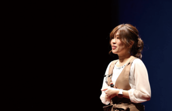 浅田　ともみ：「医療×ネイルの可能性」～看護師&ネイリストとしての生き方～