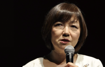 佐藤　文： 脆くて弱い皮膚からの叫び「スキン‐テア」