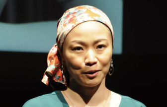 角田真住： 髪を失った女性に笑顔と自信を